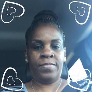 Meet your Posher, Monika